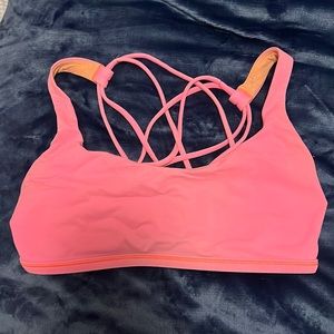 LULU LEMON SPORTS BRA